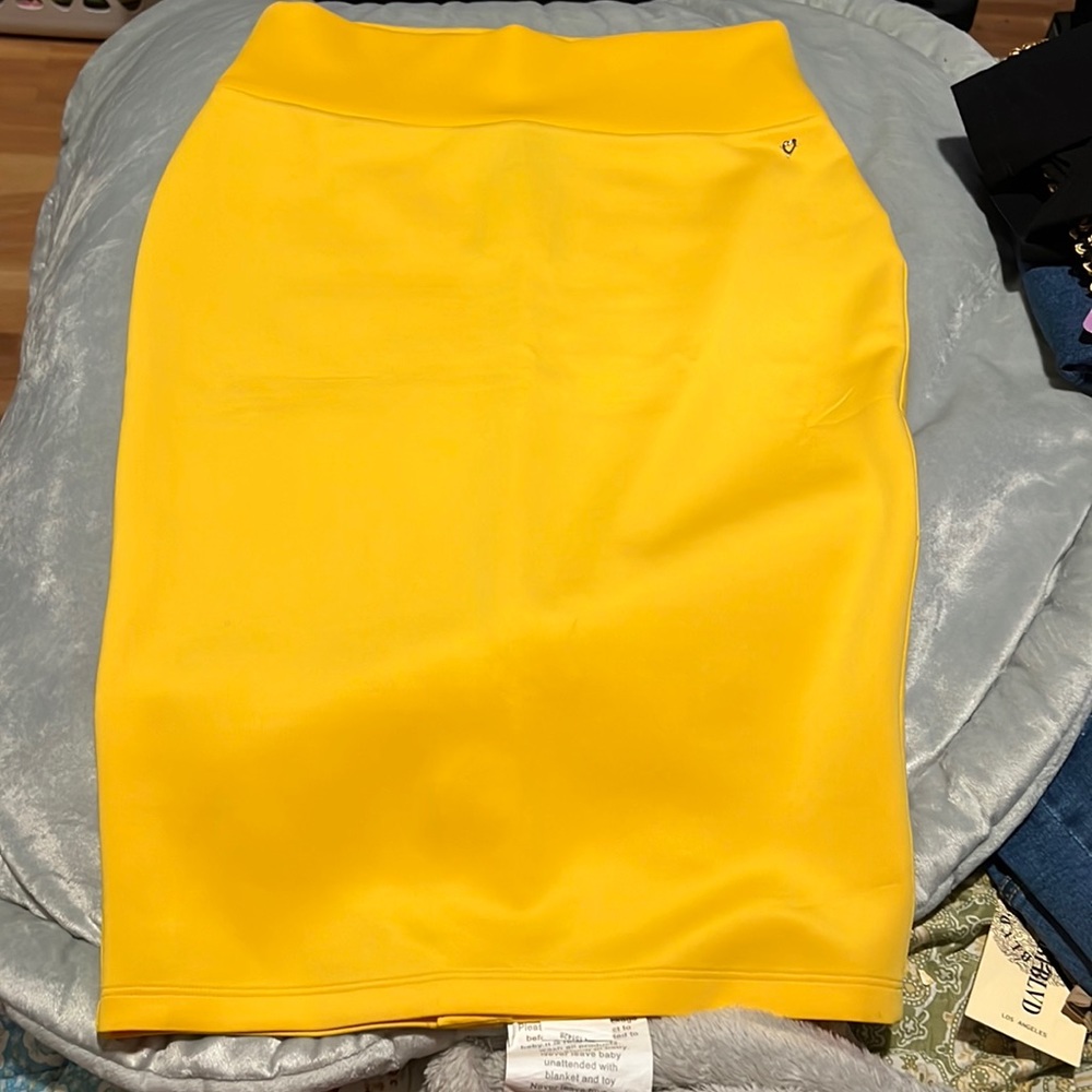 Thalia sodi skirt